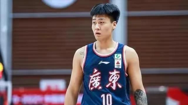 亚洲免费在线视频播放